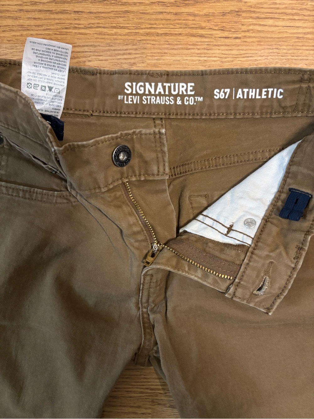 Boys khaki tan Signature by Levi Strauss Jeans - Picture 2 of 4